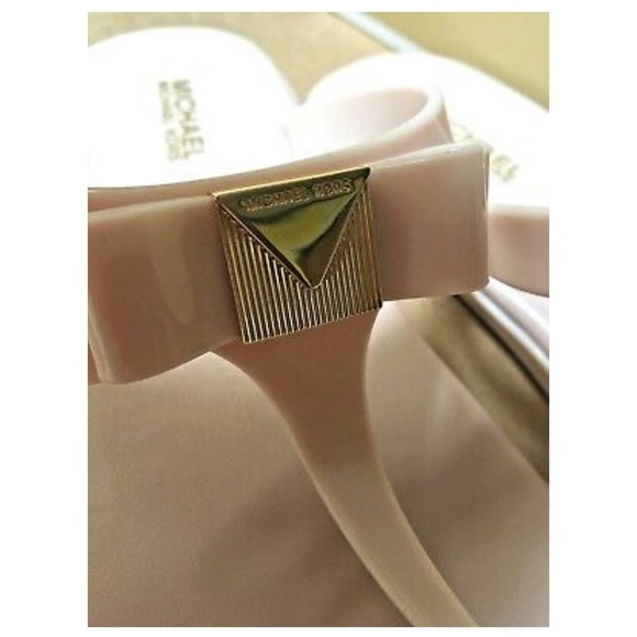 Micheal Kors Caroline Jelly White Sandals - Picture 5 of 5